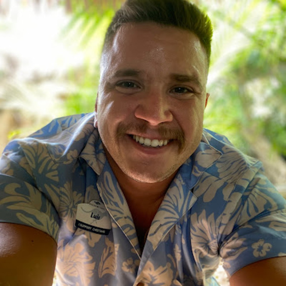 Meet your Posher, Luis - Picture 1 of 1